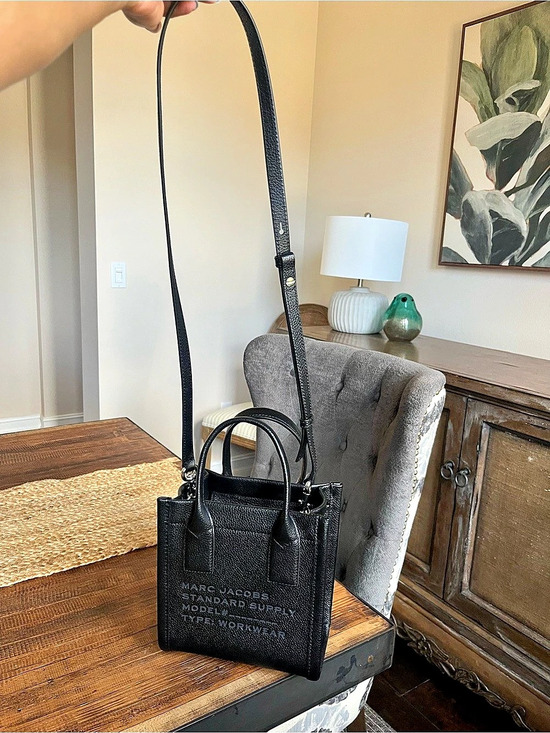 Marc Jacobs Handbags - Marc Jacobs Standard Supply Workwear Mini Leather Tote Bag Black Like New